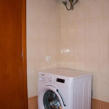 Daire Central Town-modern 2-bedroom Resmo