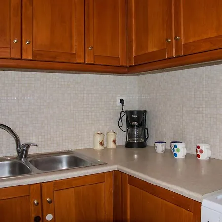 Central Town-modern 2-bedroom Daire *