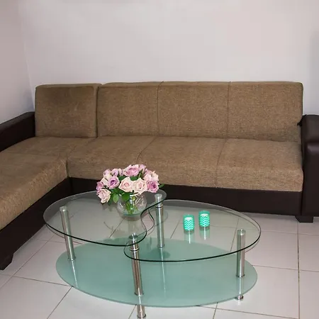 Appartamento Central Town-modern 2-bedroom *